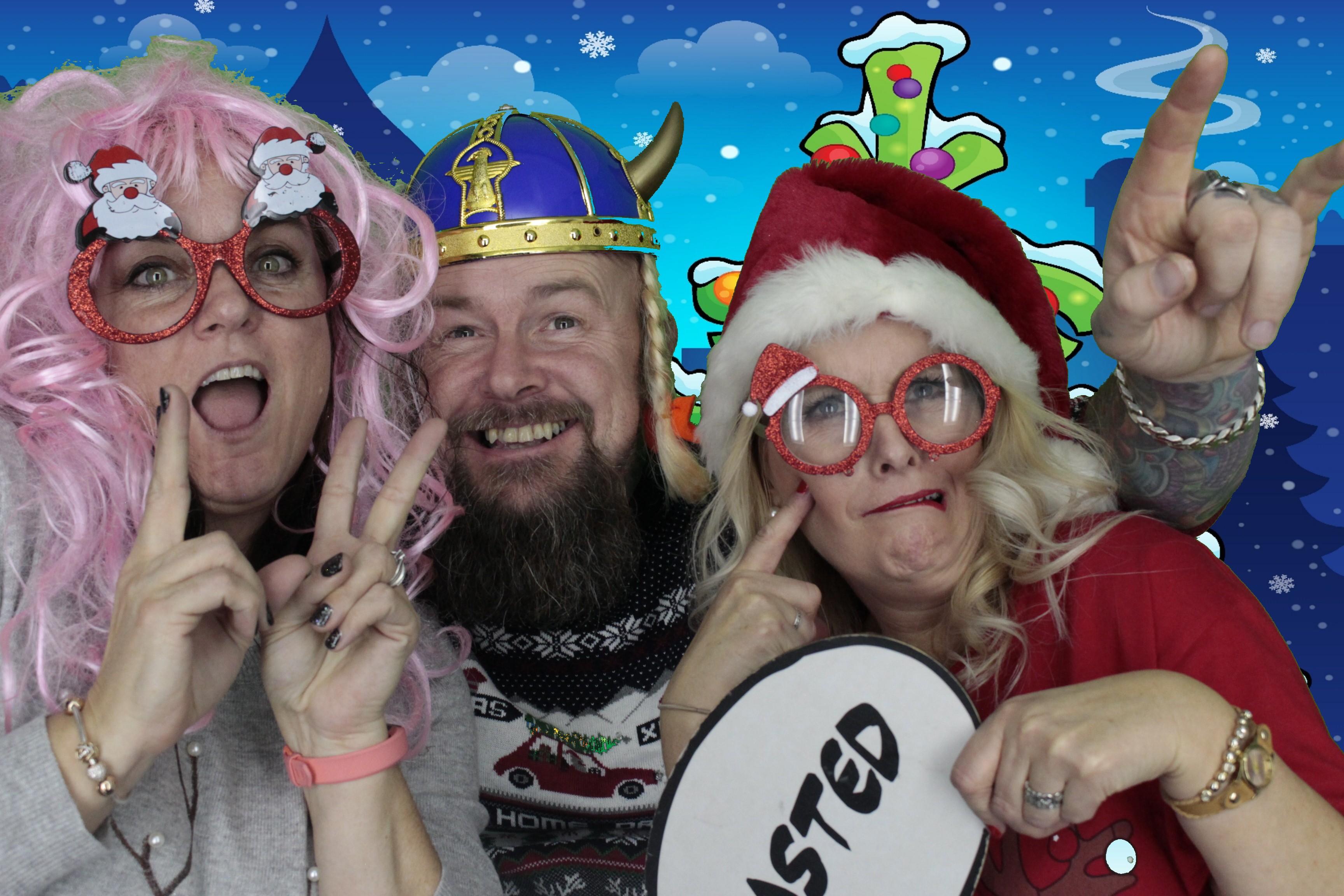 HMS Warrior Christmas Party  | View more photos from the event at gallery.myphotoboothexperience.co.uk/u/MyPhotoBoothExperienceLtd/HMS-Warrior-Christmas-Party